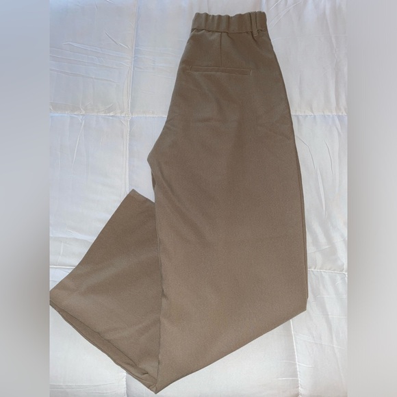 Abercrombie Curve Love Sloane Tailored Wide Leg Pant - Picture 5 of 7